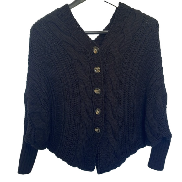 DaTuRa Japan Sweater One Size Black Bat Wing Knit Button Up Cacoon Cardigan - Picture 1 of 6